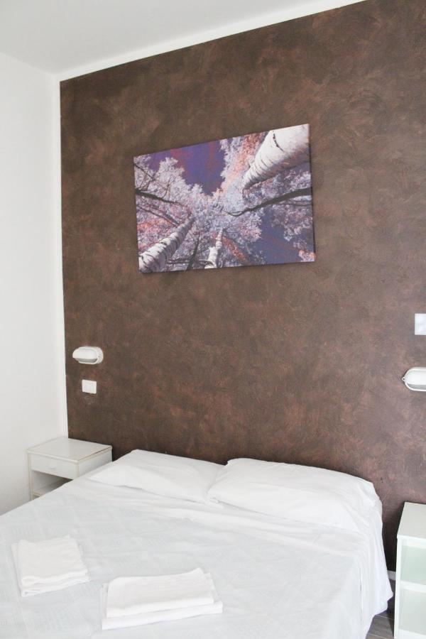 Hotel Luna Rimini Eksteriør billede