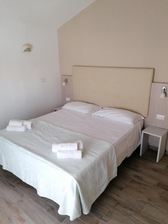 Hotel Luna Rimini Eksteriør billede